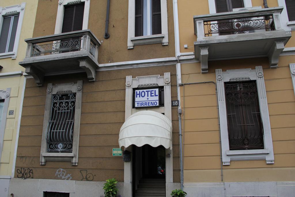 Hotel Tirreno Mailand Exterior foto